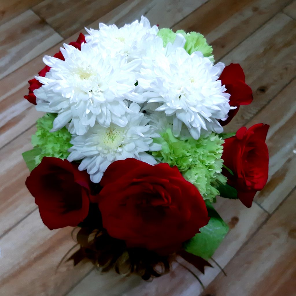 All Occasion Mix Flowers Bouquet in a Vase - Flowers Delivery Mauritius