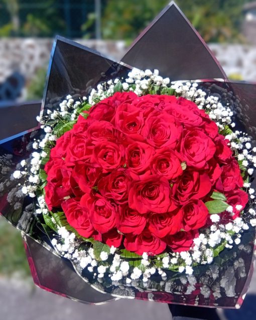 The Oasis of Roses Bouquet - Approx. 50 Roses - Image 5