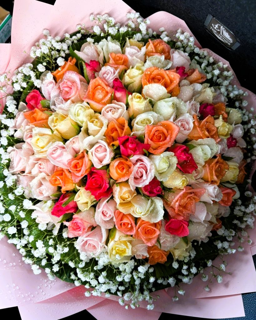 Pink Roses Oasis Pastel Oasis of Roses Bouquet - Approx. 50 Roses - Flowers Delivery ...