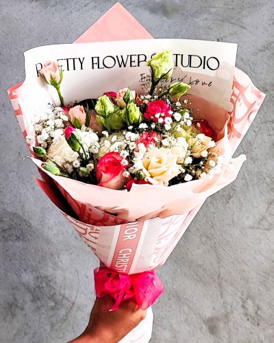 Love in Bloom - Premium Seasonal Mix